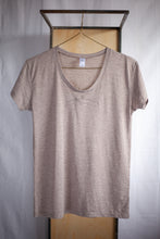 Load image into Gallery viewer, Wilsons Ladies&#39; Scoop Neck T-shirt
