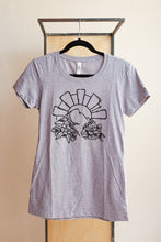 Load image into Gallery viewer, Sunray Ladies&#39; Fit Tee
